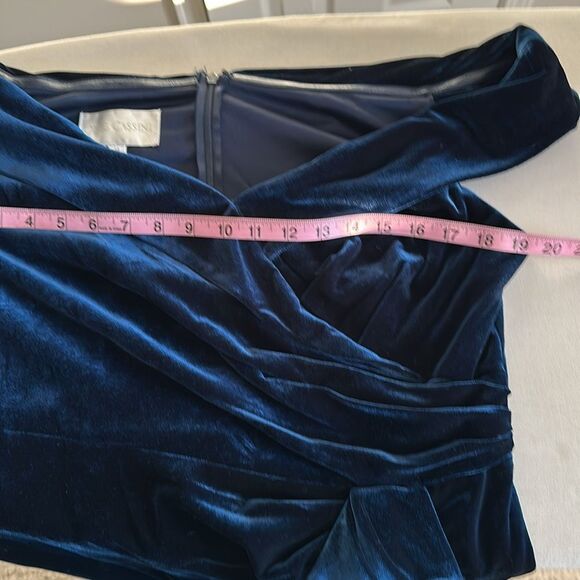 OLEG CASSINI Velvet Off-the-Shoulder Sheath Maxi with Ruffle Navy Size 14 - Picture 6 of 15